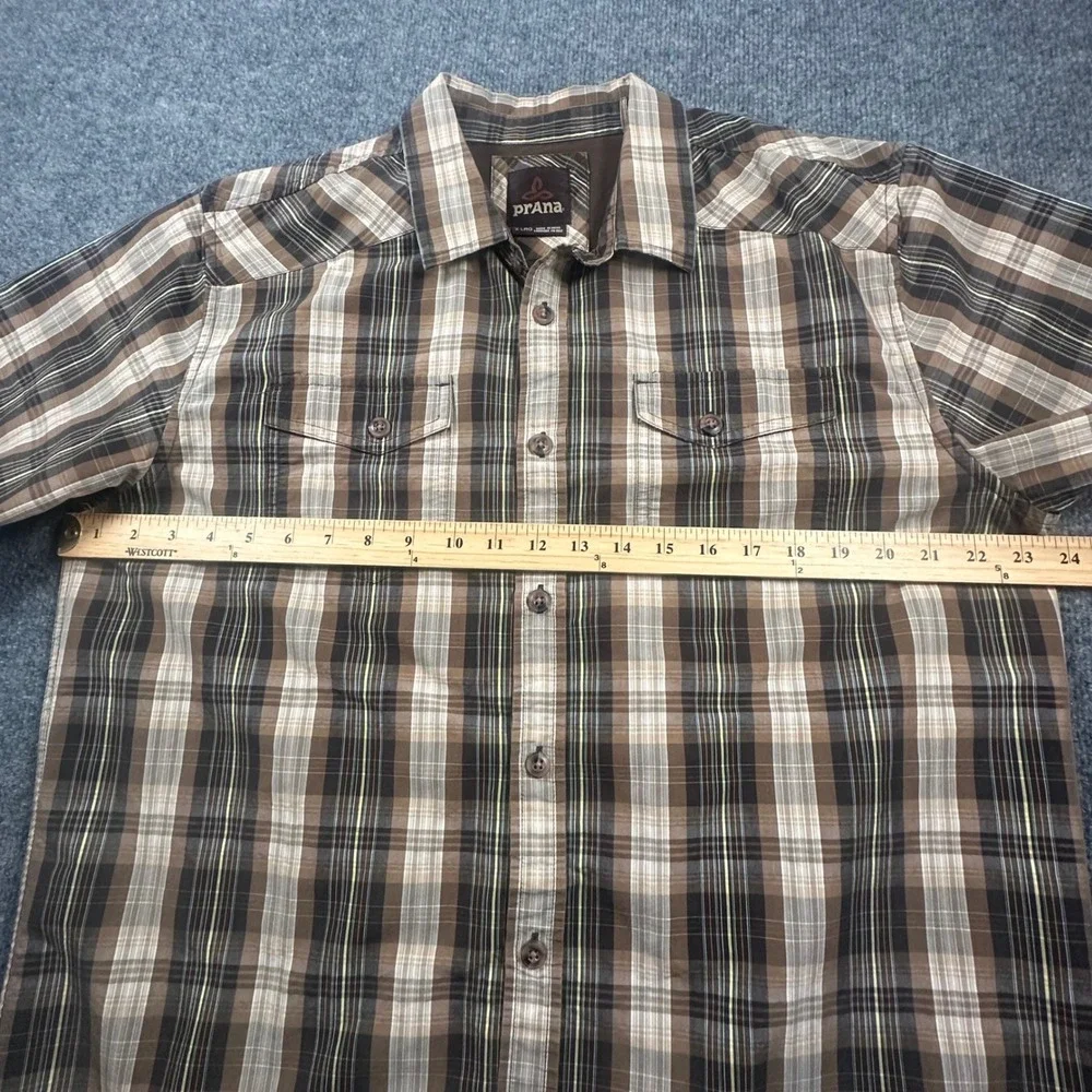 Prana Men's XL Organic Cotton Blend‎ Plaid Short Sleeve Button Up Shirt
